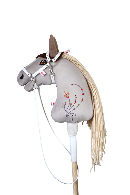Čabraka háčkovaná - Hnědá s béžovýma ušima - Sportovní pony